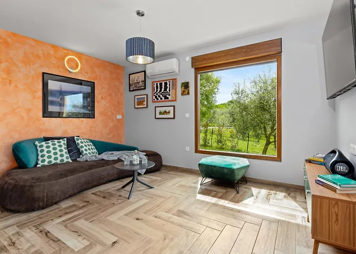 Вилла Rok With Private Pool & Sunset Views Near Pula Puntera
