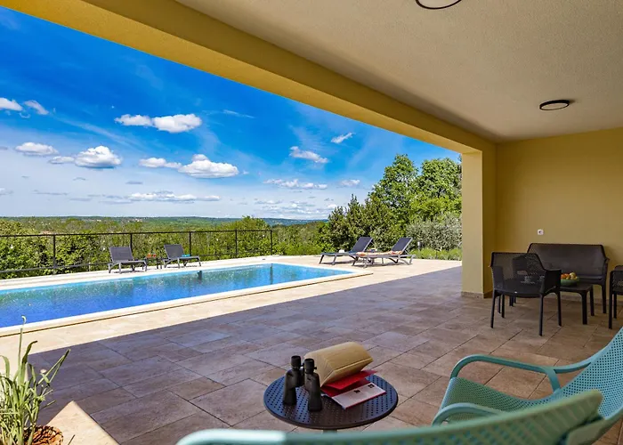 Rok With Private Pool & Sunset Views Near Pula Вилла Puntera