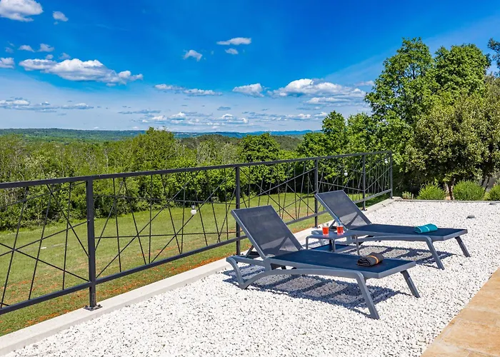 Villa Rok Modern Family With Private Pool
