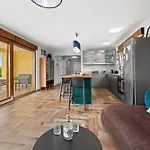 Villa Rok With Private Pool & Sunset Views Near Pula Puntera