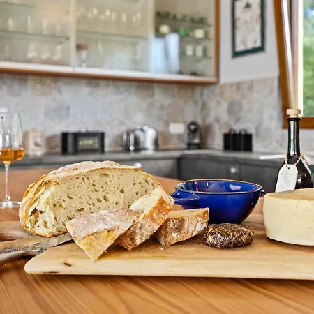 فيلة Rok Enjoy An Olive Oasis, 2bd, Pool, Wifi, Solar, Child - Friendly Puntera