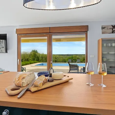 Rok Enjoy An Olive Oasis, 2bd, Pool, Wifi, Solar, Child - Friendly