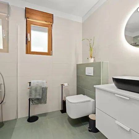 Вилла Rok Enjoy An Olive Oasis, 2bd, Pool, Wifi, Solar, Child - Friendly