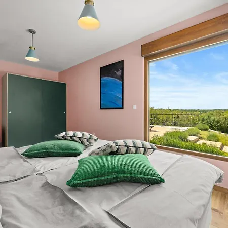 Rok Enjoy An Olive Oasis, 2bd, Pool, Wifi, Solar, Child - Friendly فيلة