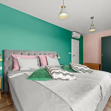 Rok In Beautiful Olive Oasis, 2bd, Pool, Wifi * Puntera