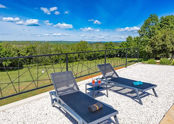 Rok With Private Pool & Sunset Views Near Pula * Puntera